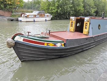 tug bow