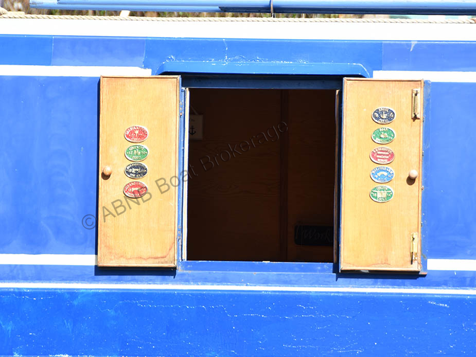 4122sidedoorsL.jpg