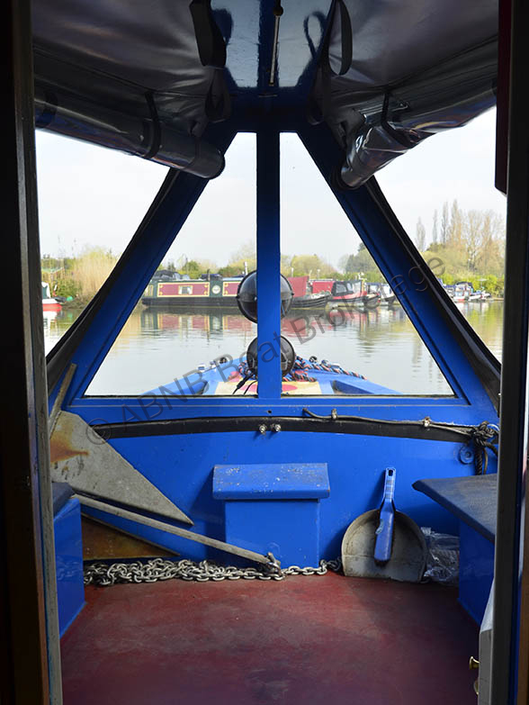 4127welldeckP.jpg