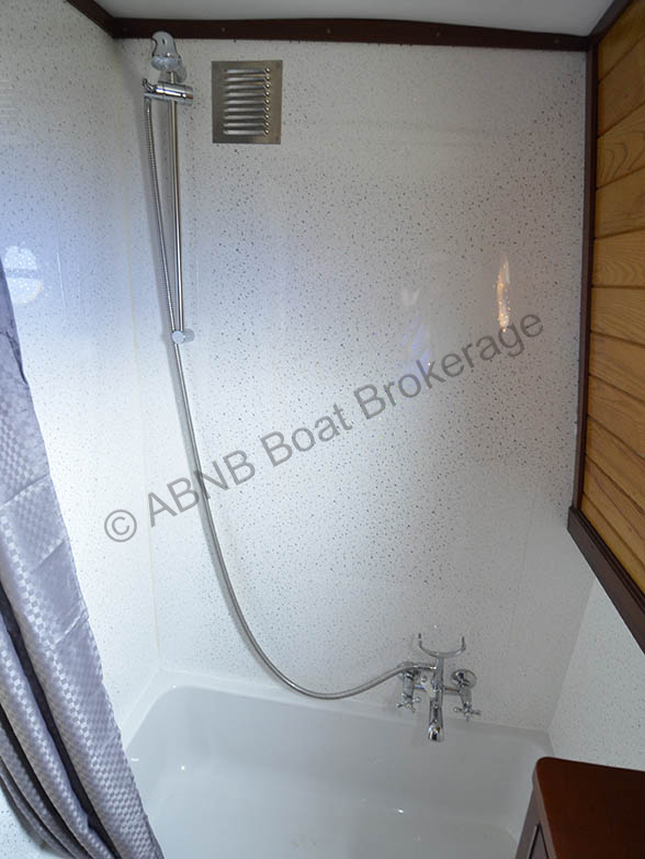 4134bathP.jpg
