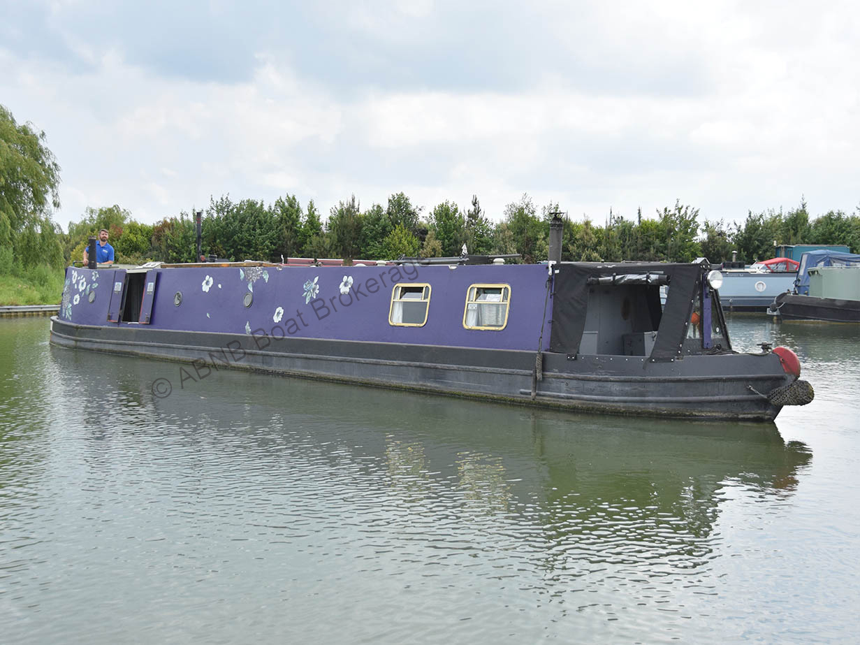 GILLYFLOWER boat photo