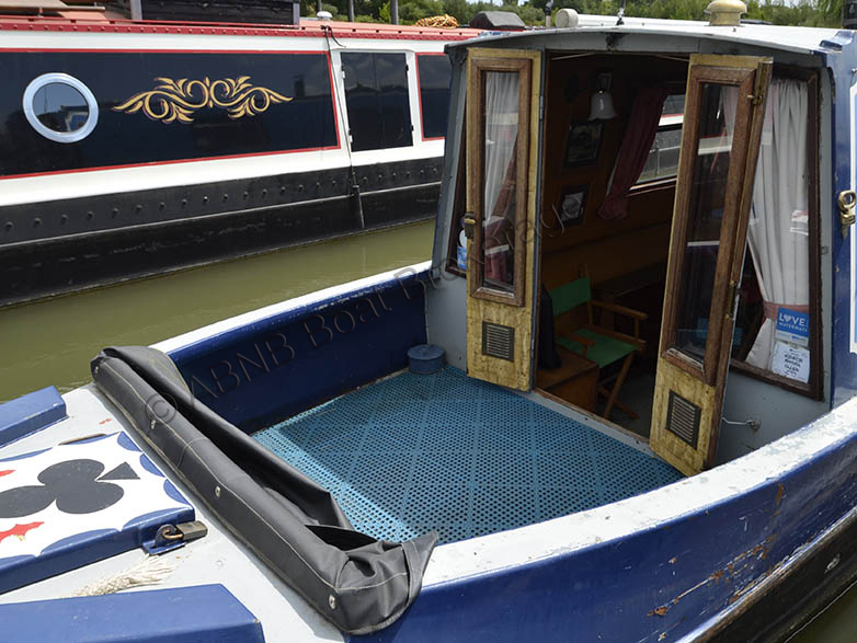 4140welldeckL.jpg