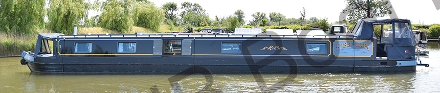 KISS THE RAIN boat photo