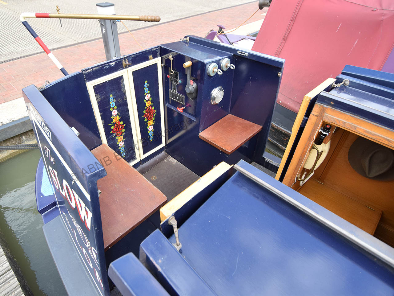 4142aftdeck2L.jpg