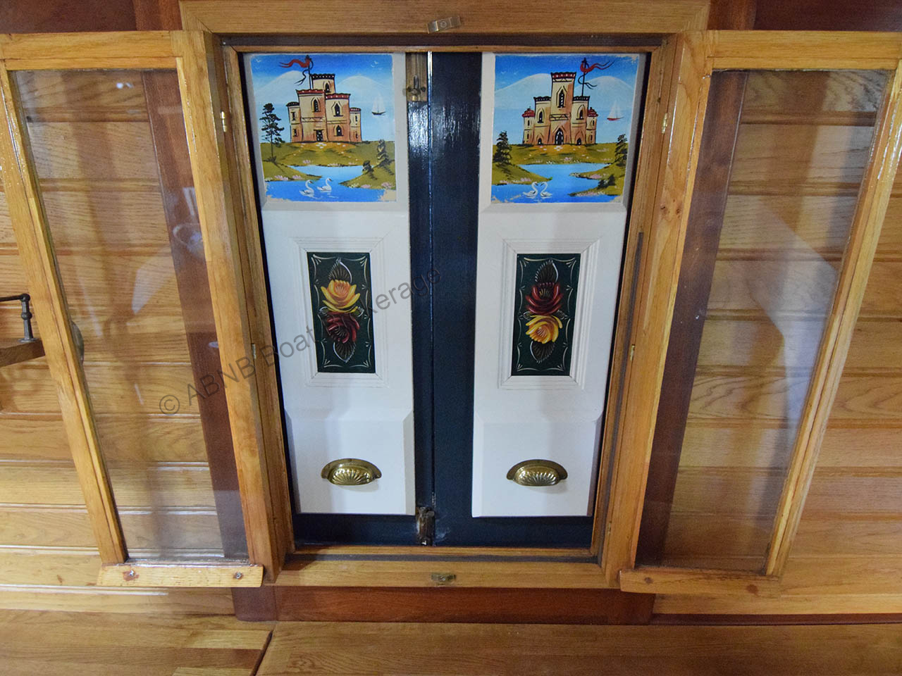 4148sidedoorL.jpg