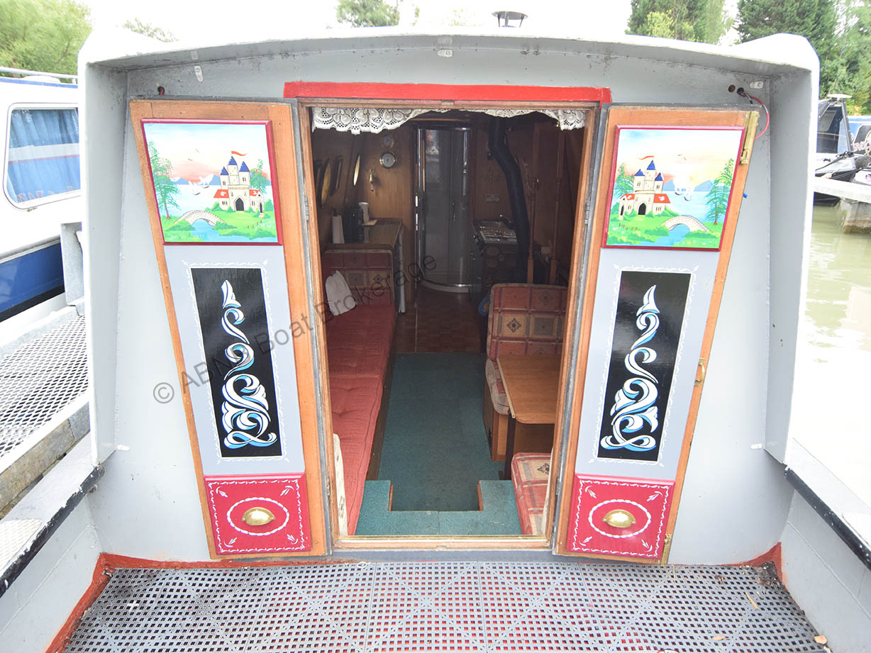 4150welldeckLAL.jpg