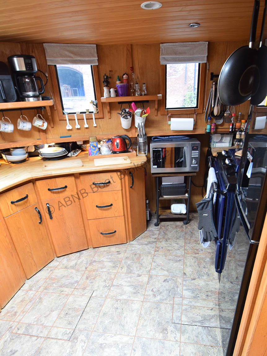 4154galley2P.jpg