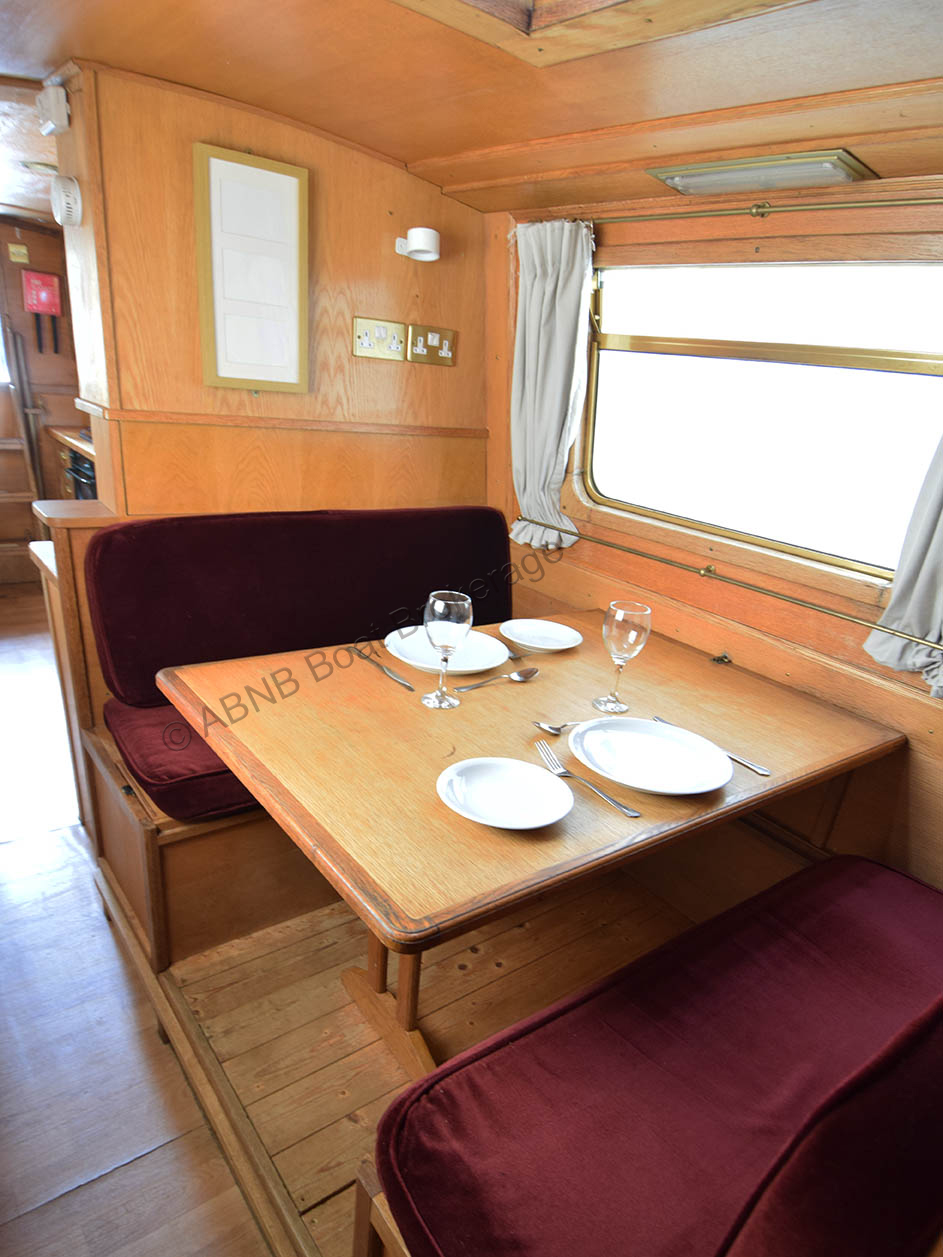 WAKA HUIA boat photo