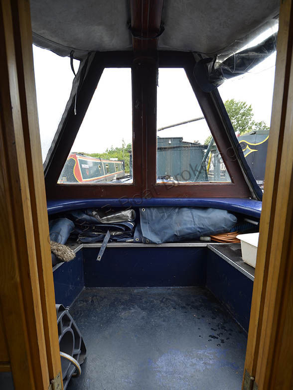 4159welldeckP.jpg