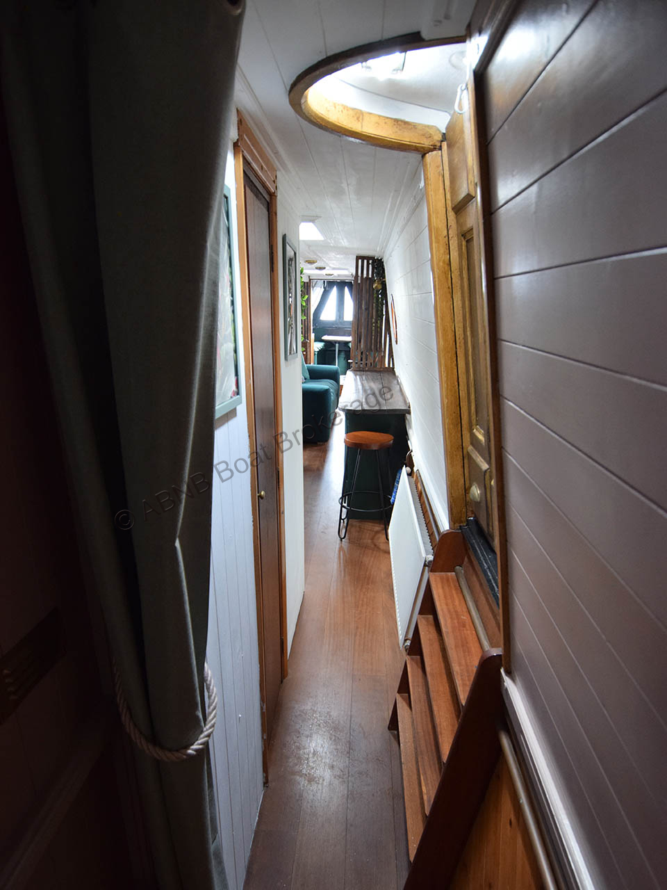 4160corridorP.jpg