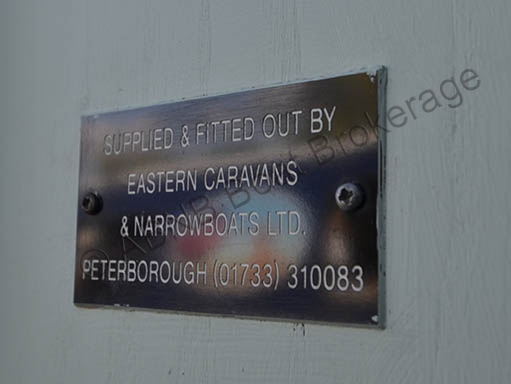 4165eastencaravansL.jpg