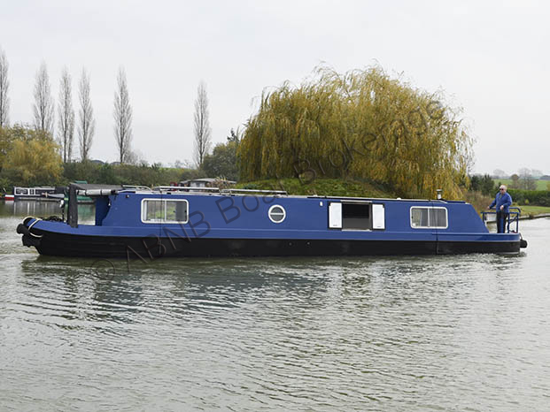 CHANGING PACE boat photo
