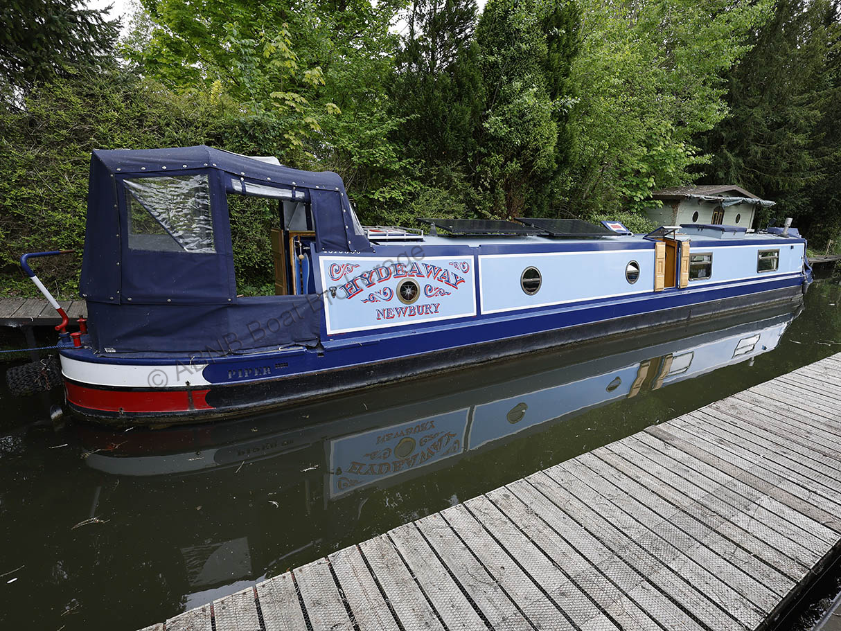 HYDEAWAY boat photo