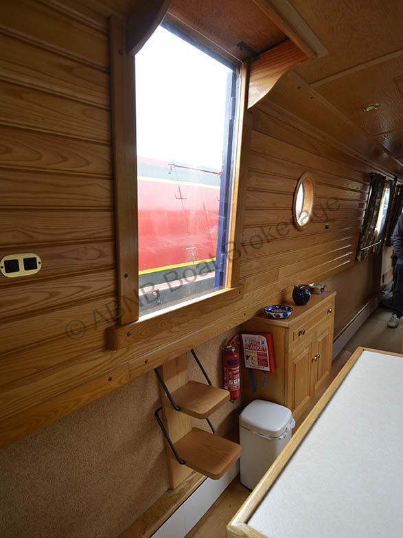 4203sidedoorP.jpg