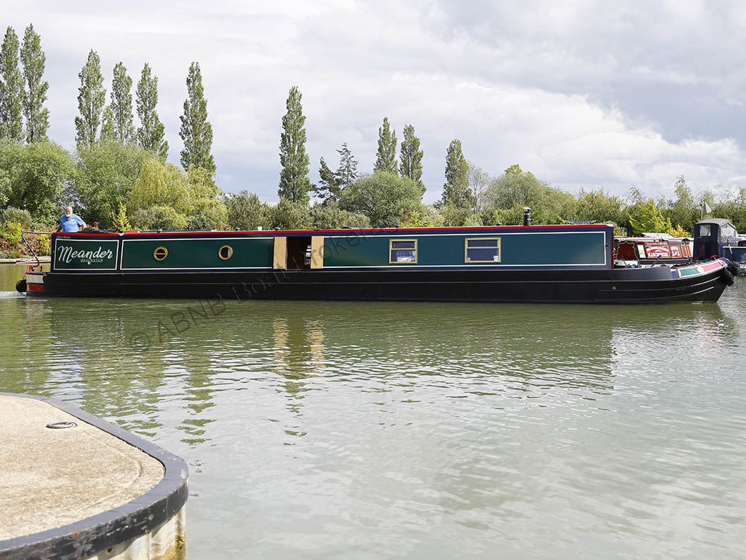 MEANDER boat photo