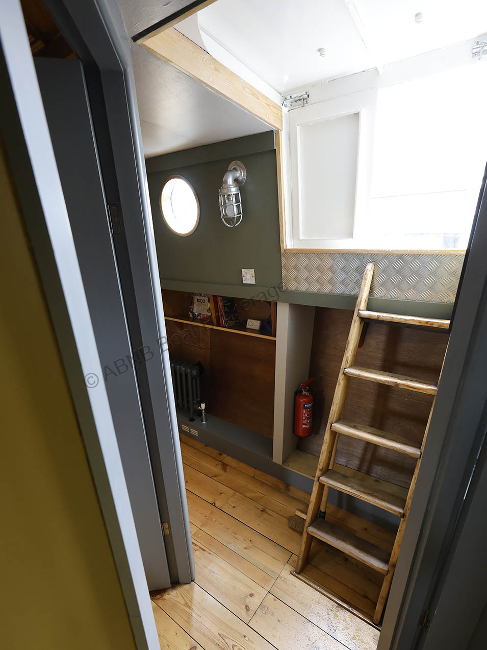 4210sidedoorP.jpg