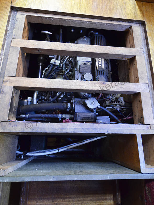 4221engineP.jpg