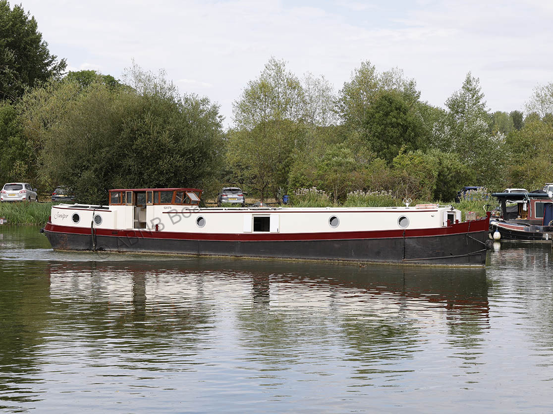JUNIPER boat photo